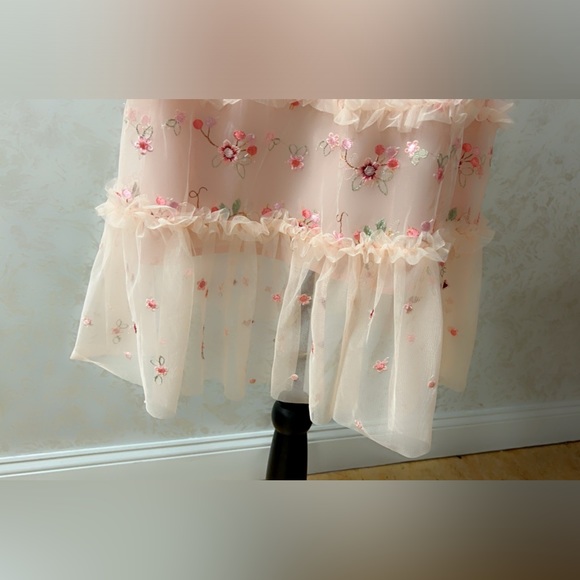 La Pateau Overlays Flower Embroidery Dress - Picture 7 of 9